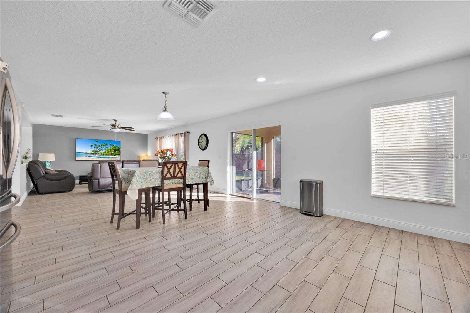 HAMMOCK TRAILS - Residential