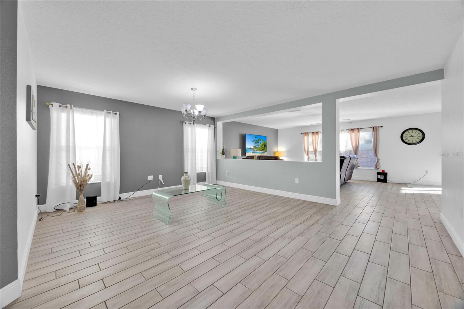 HAMMOCK TRAILS - Residential