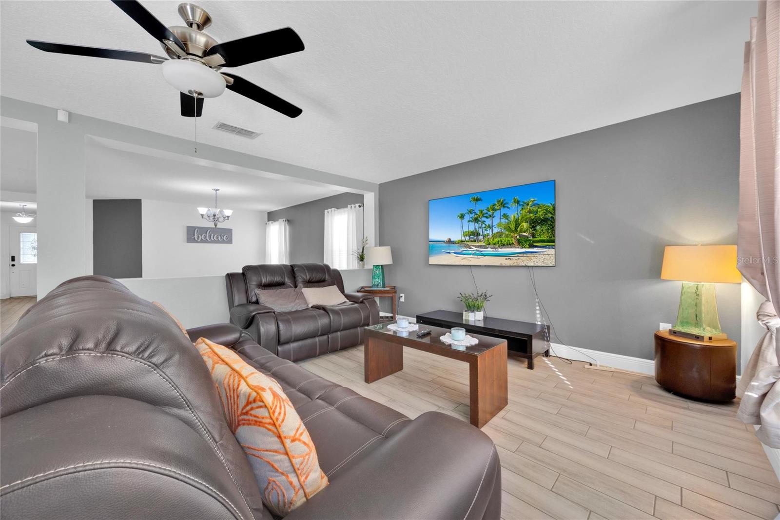 HAMMOCK TRAILS - Residential