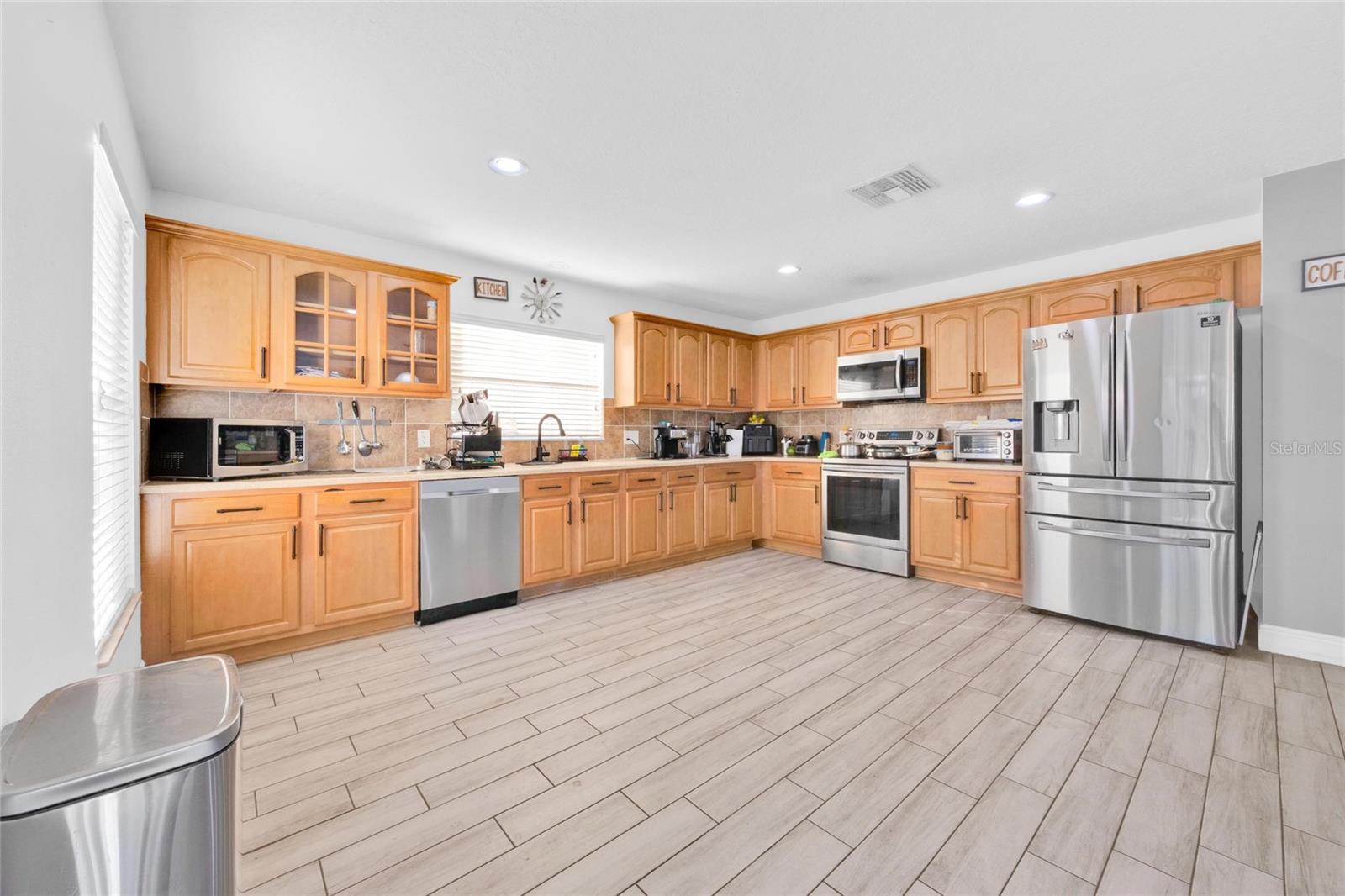 HAMMOCK TRAILS - Residential