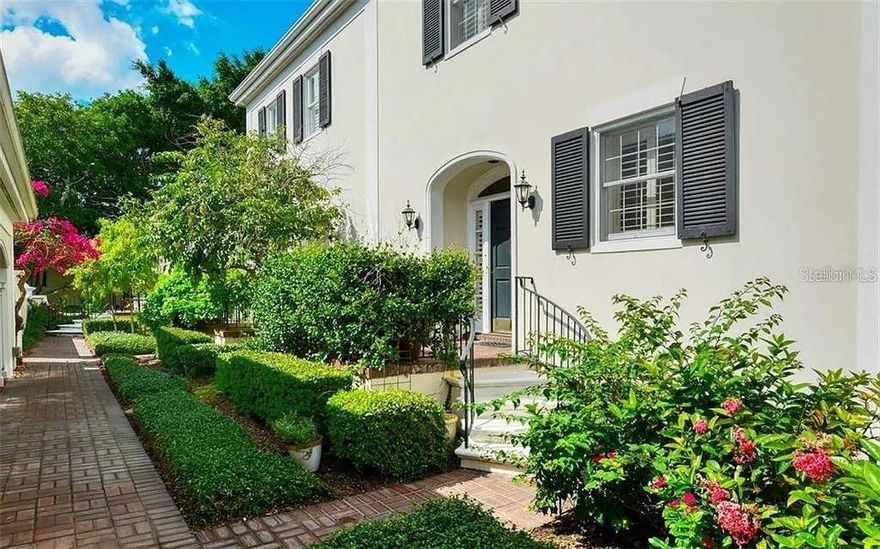 This is a rare opportunity to rent a luxury, unfurnished townhome located in the heart of the Oaks Preserve. Showcasing charming architectural details and quality finishes, this traditional-style home offers an inviting floor plan with two bedrooms, each featuring its own en-suite bath. The gracious living and dining areas flow seamlessly into a spacious and private outdoor living space that overlooks a serene preserve, creating a perfect setting for relaxation. Set within a small, exclusive enclave of just 12 townhomes, residents also enjoy access to a quiet community pool ideal for social gatherings. Conveniently situated near shopping, dining, the white sands of Siesta Key Beach, and the vibrant cultural arts scene of downtown Sarasota, this home offers both comfort and an exceptional lifestyle.