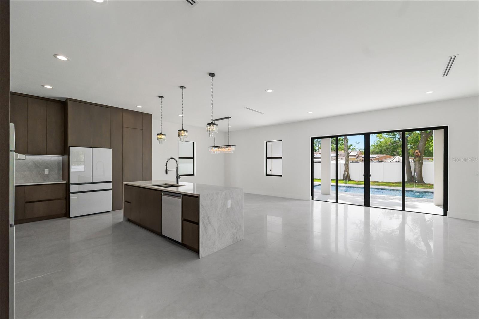 WELLSWOOD ESTATES UNIT 1 - Residential