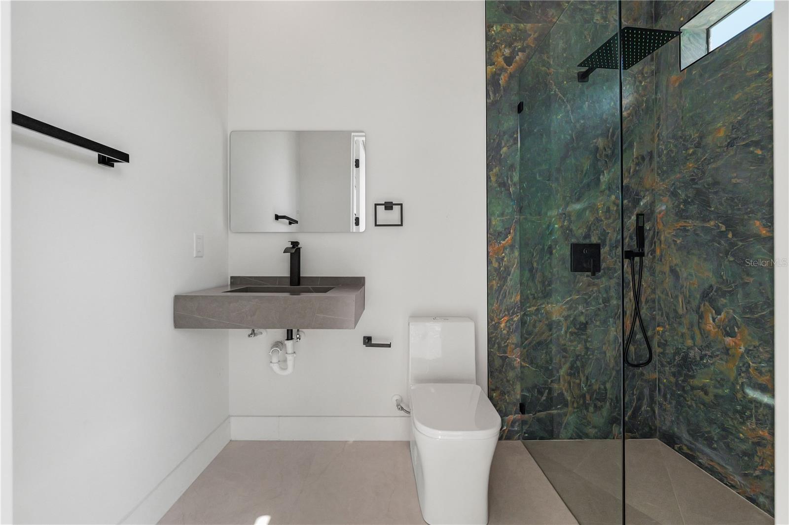 WELLSWOOD ESTATES UNIT 1 - Residential