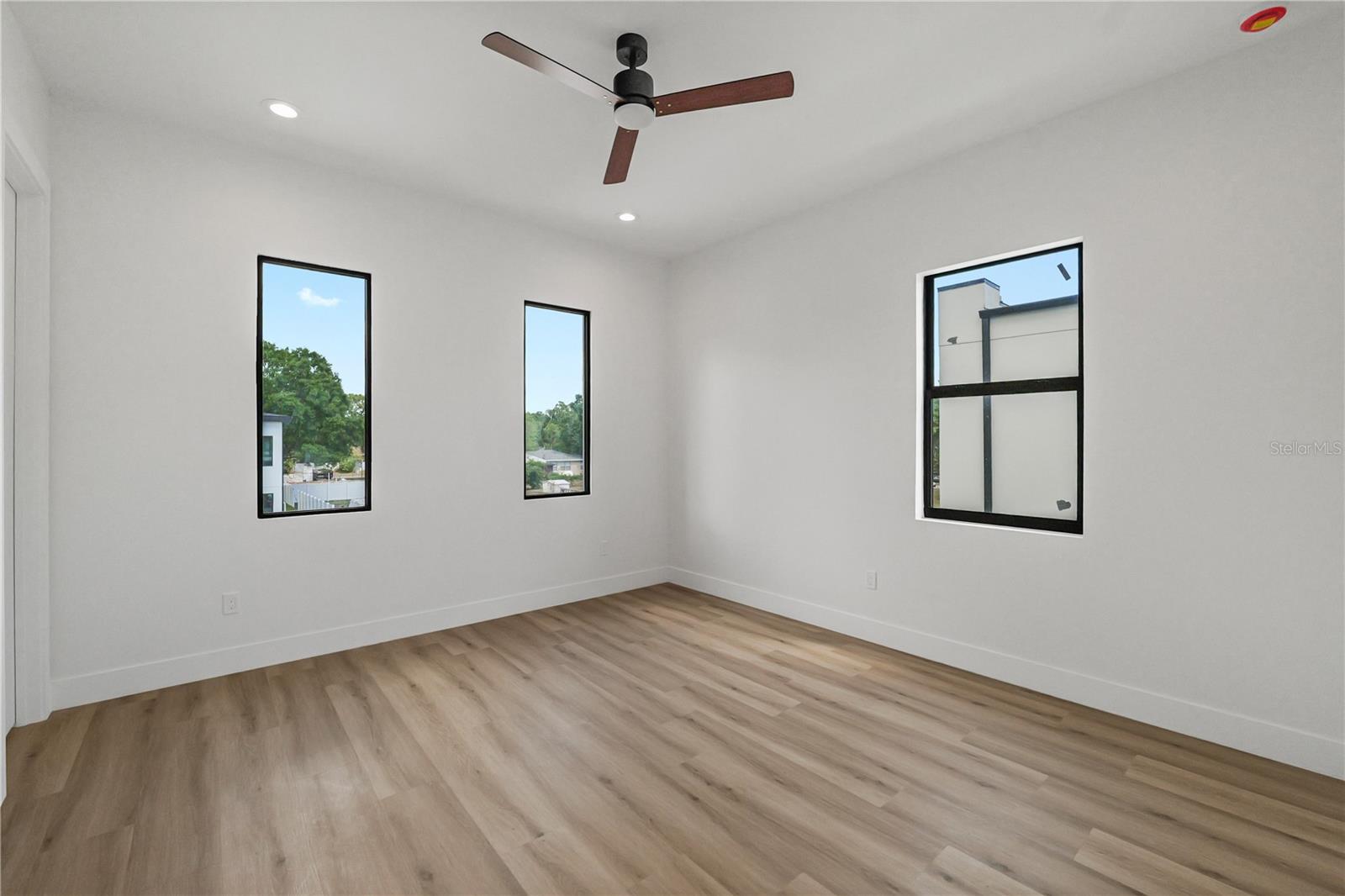 WELLSWOOD ESTATES UNIT 1 - Residential