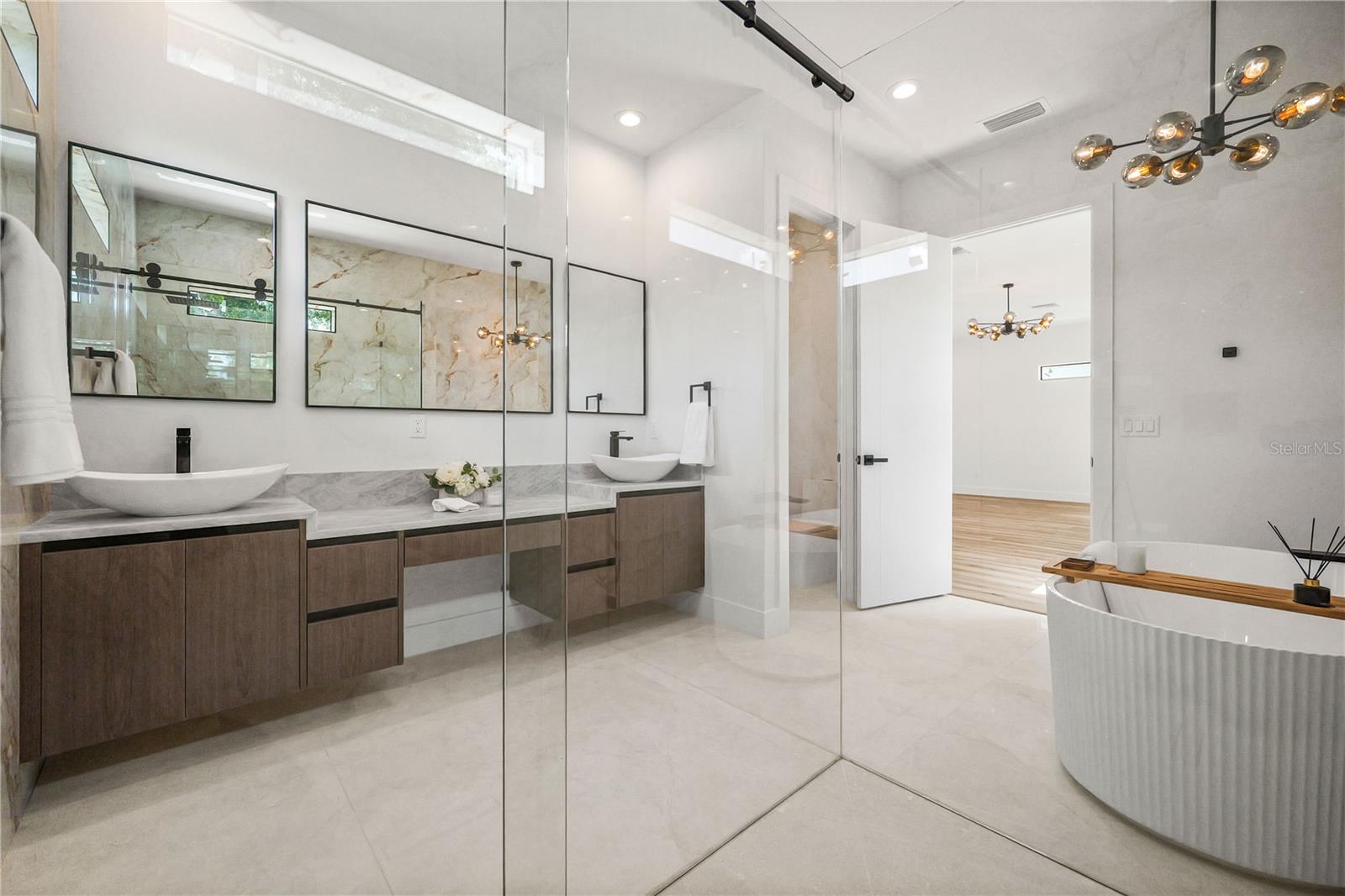 WELLSWOOD ESTATES UNIT 1 - Residential