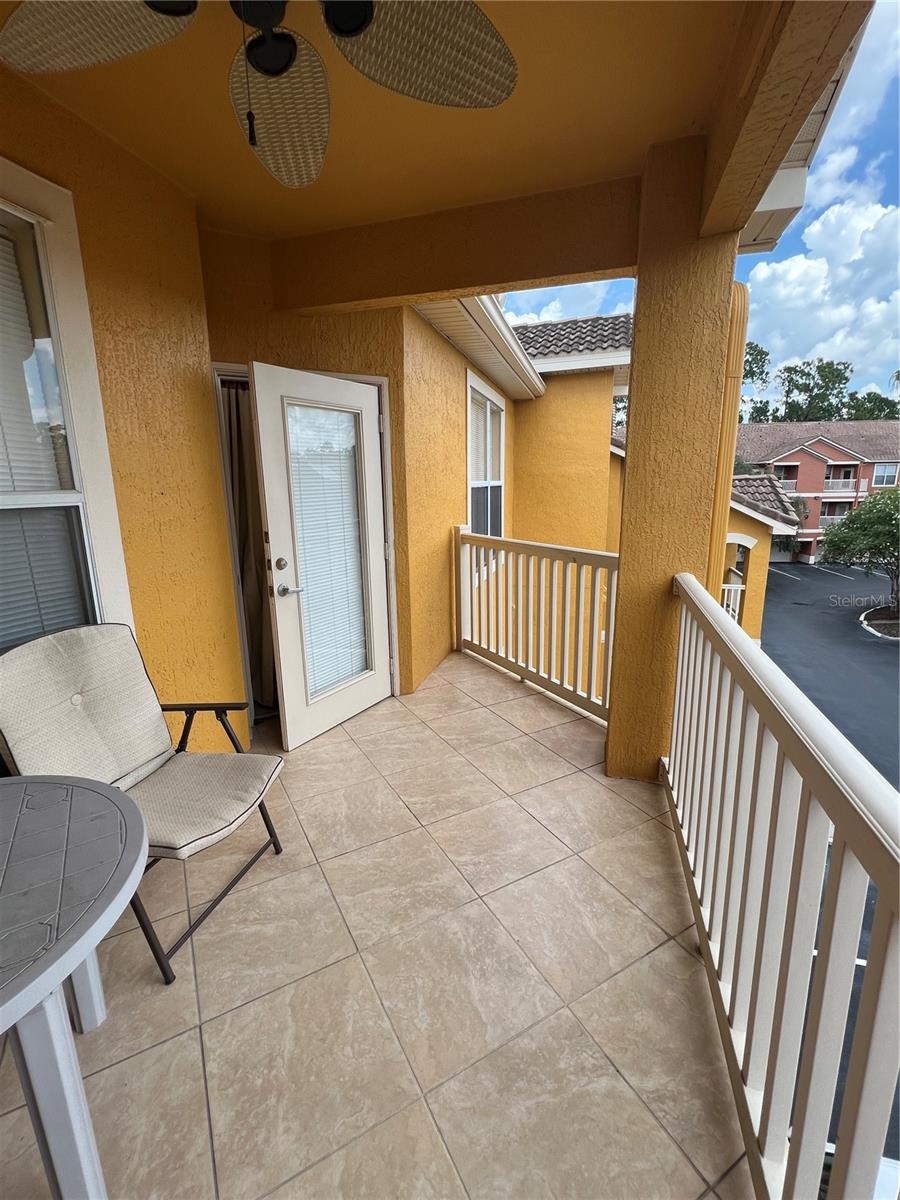 MIRABELLA - Residential Lease