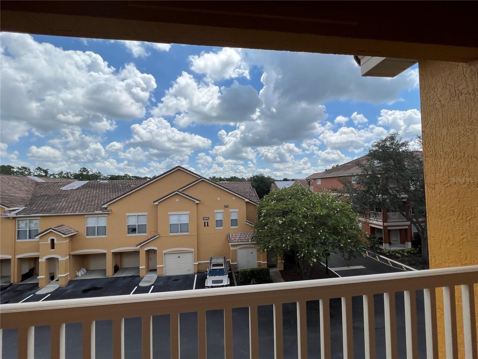 MIRABELLA - Residential Lease