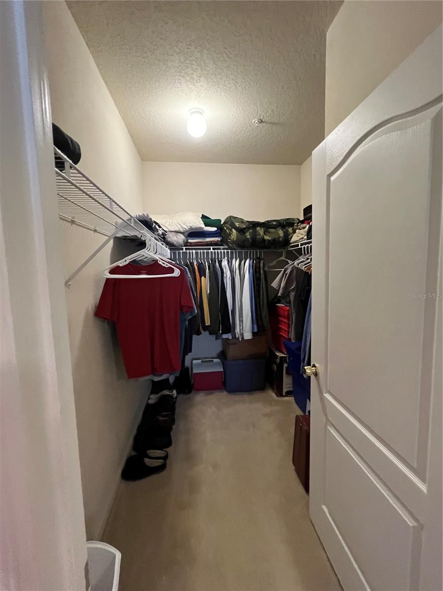 MIRABELLA - Residential Lease