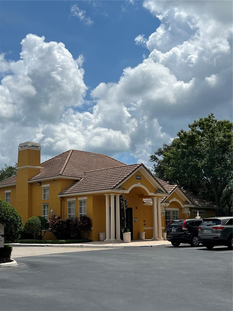 MIRABELLA - Residential Lease