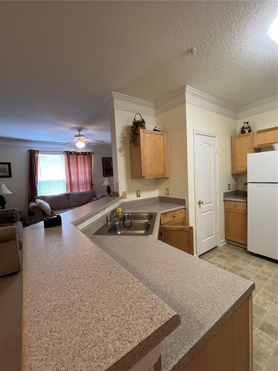 MIRABELLA - Residential Lease