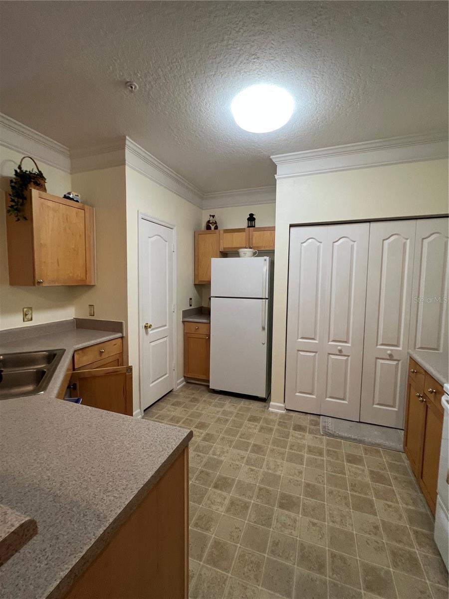 MIRABELLA - Residential Lease