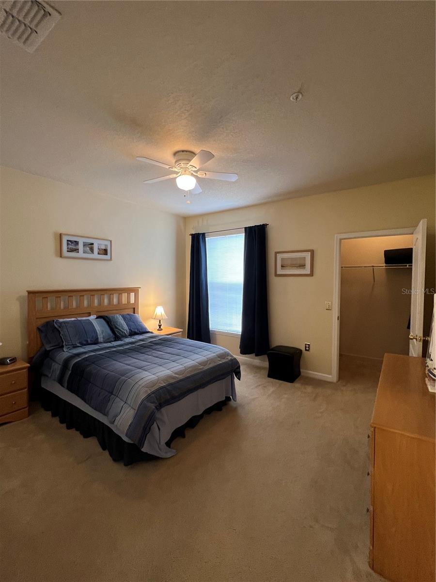 MIRABELLA - Residential Lease