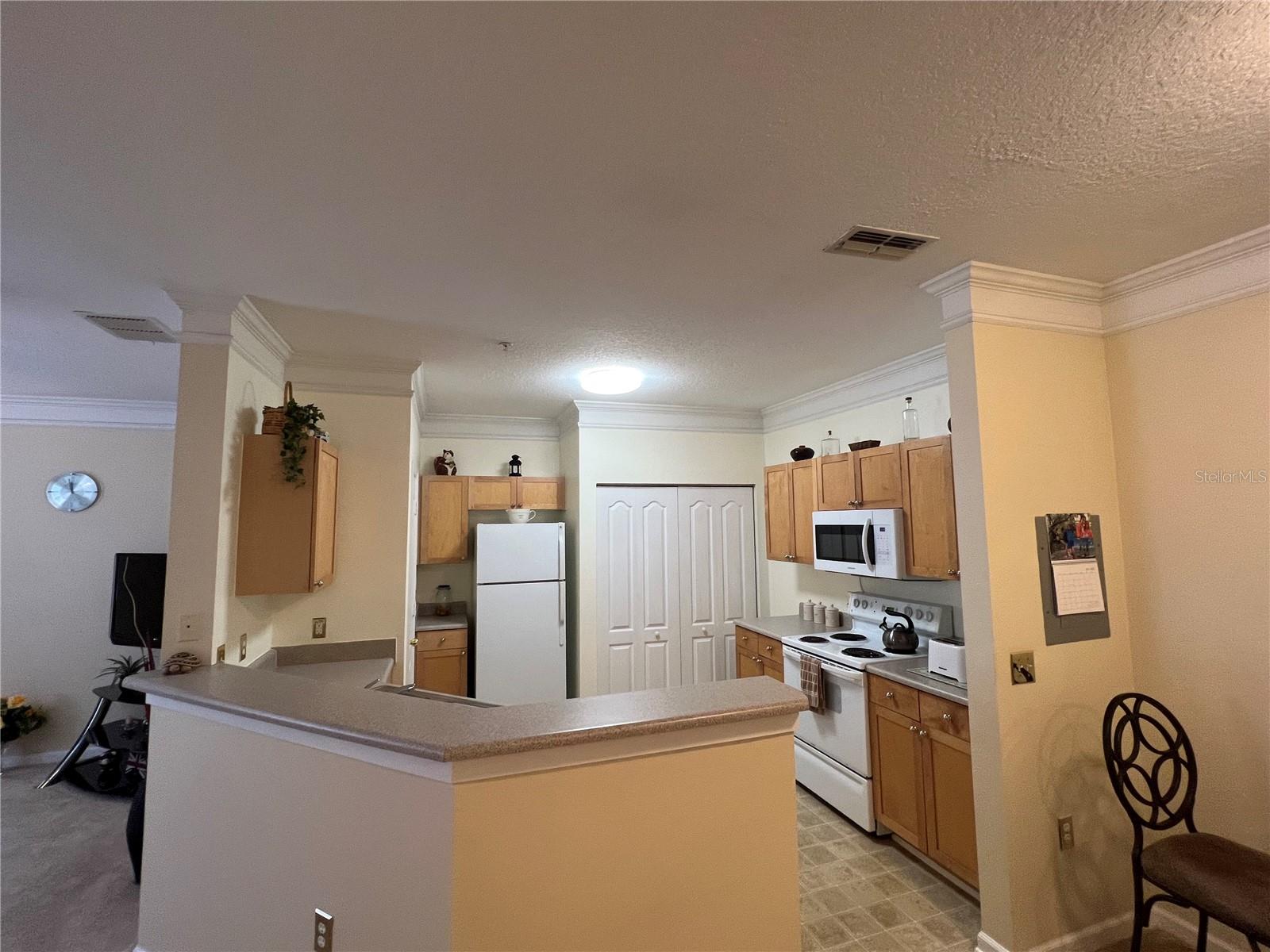 MIRABELLA - Residential Lease