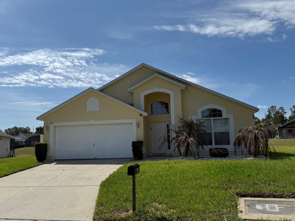 Photo of 318 Langham Drive, Davenport, FL 33897 (MLS # O6400171)