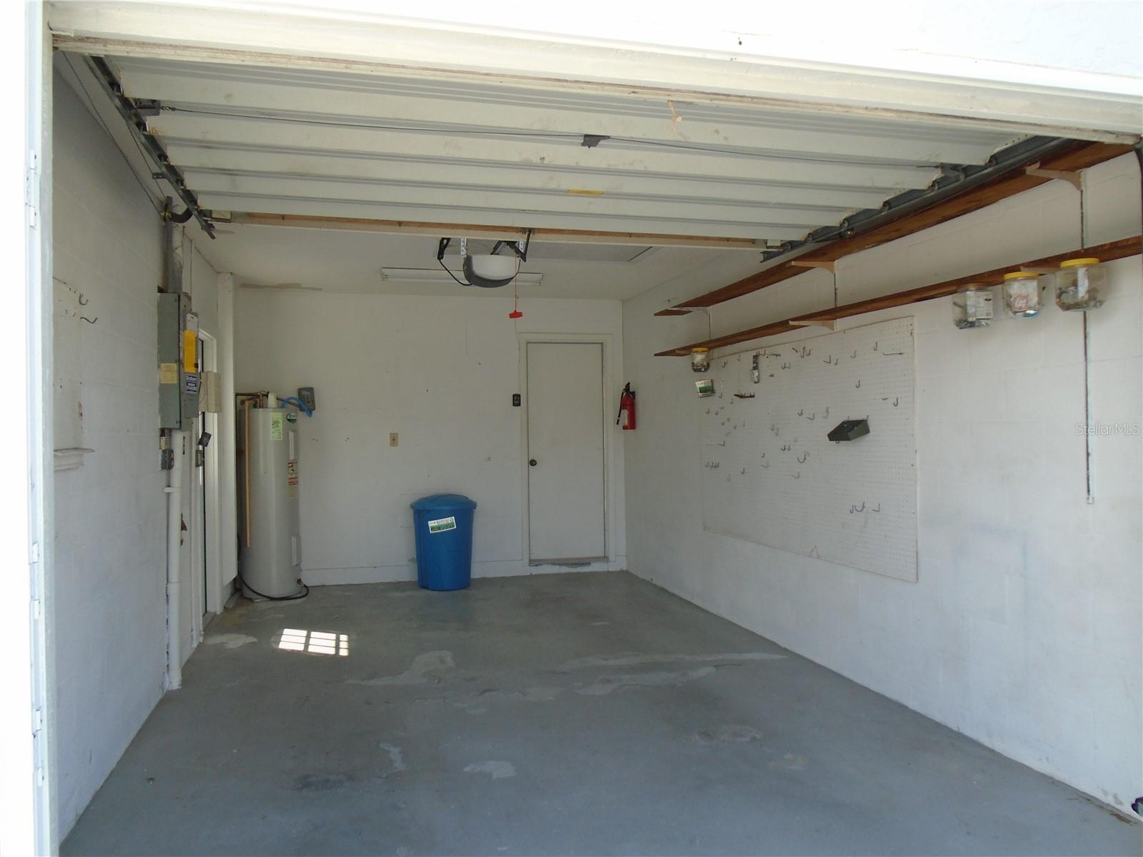 HOLIDAY LAKES WEST - Residential