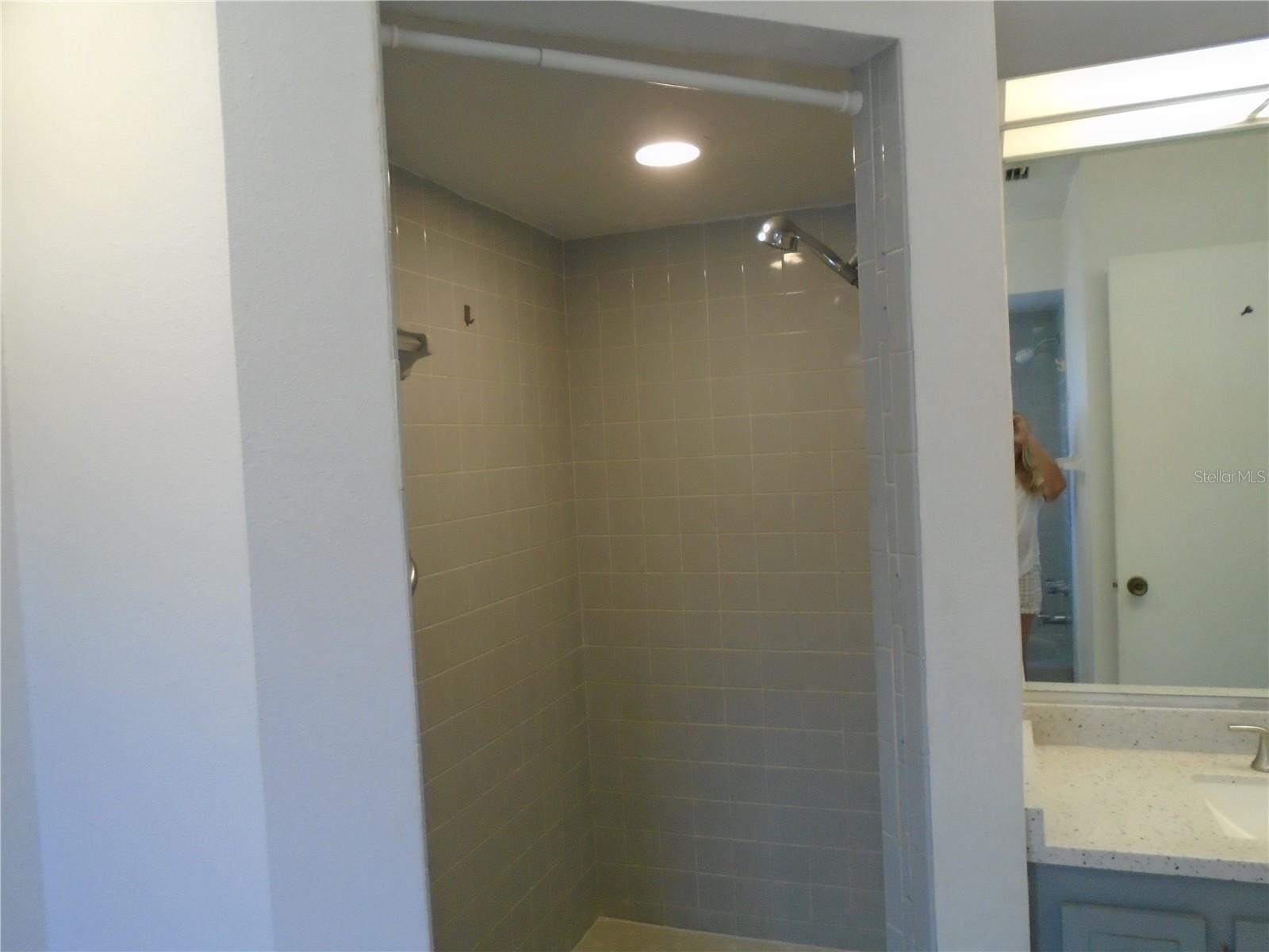 HOLIDAY LAKES WEST - Residential