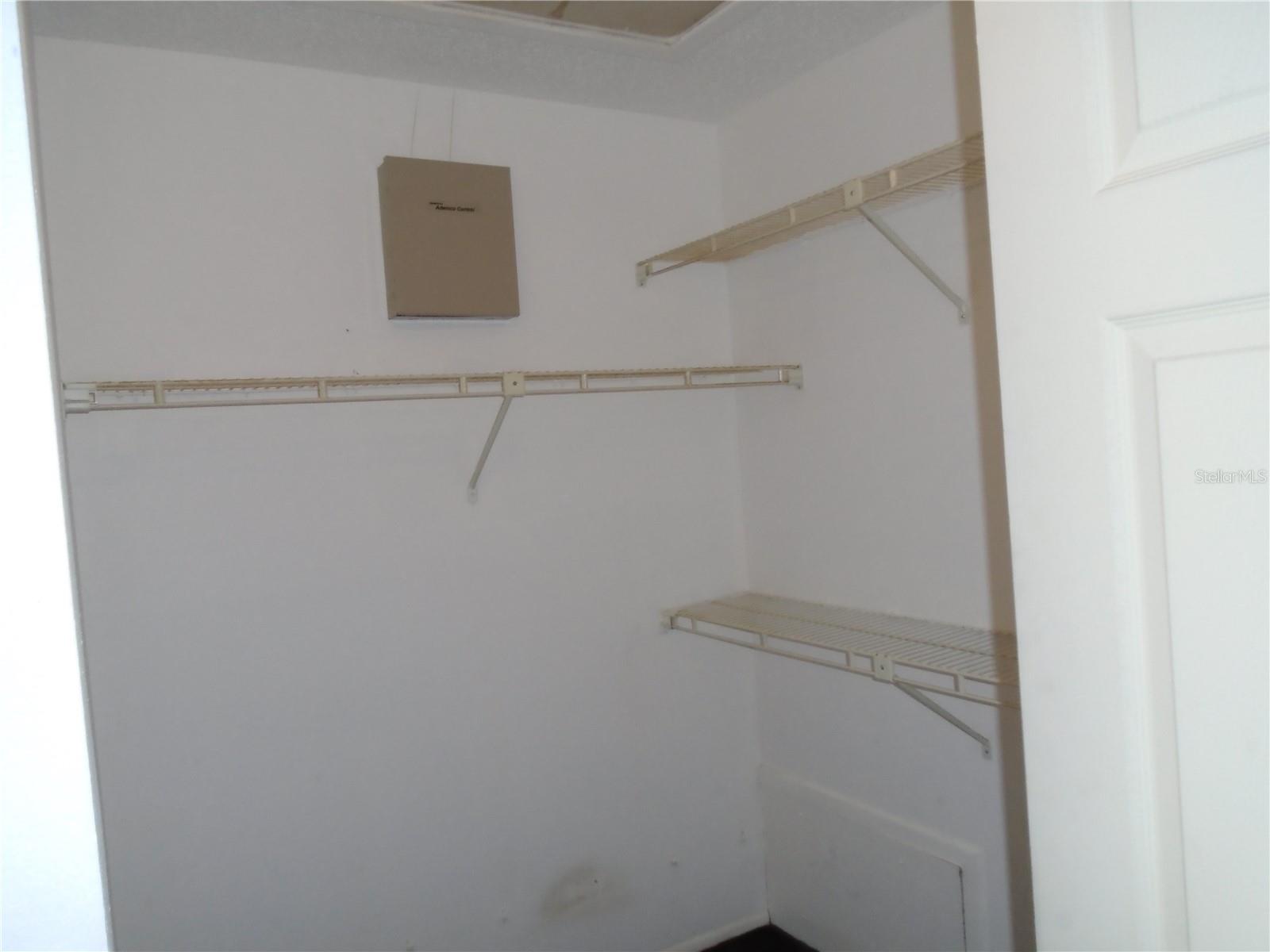 HOLIDAY LAKES WEST - Residential