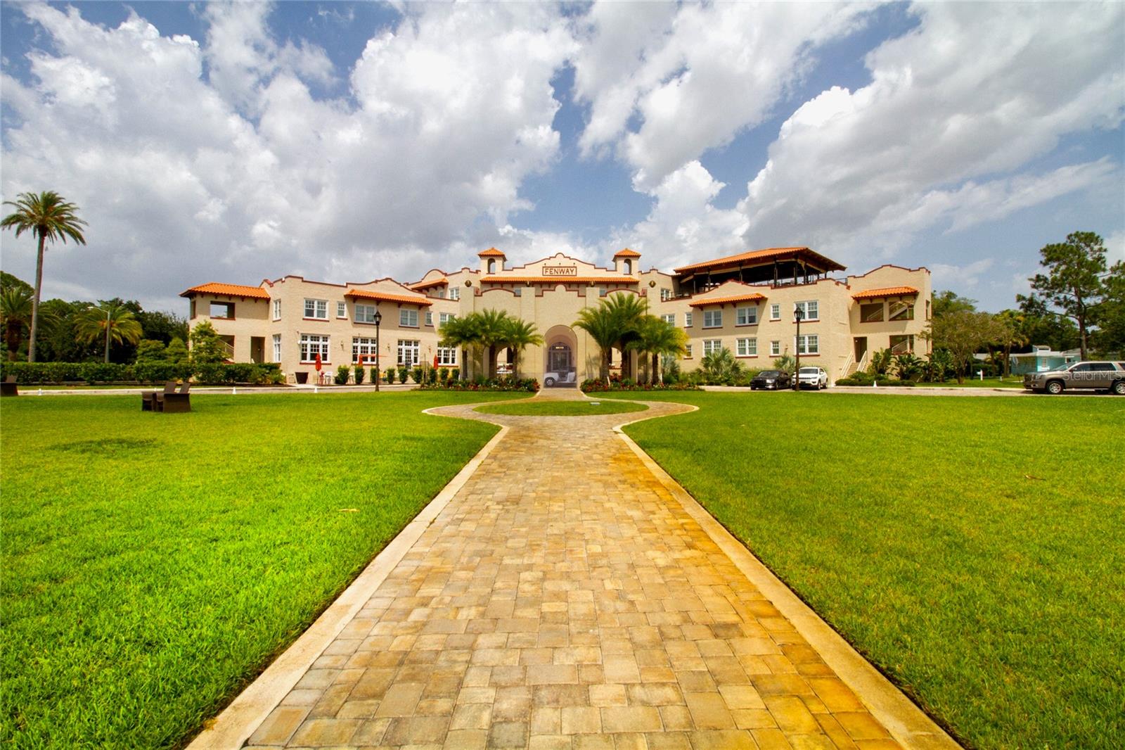 HOLIDAY LAKES WEST - Residential