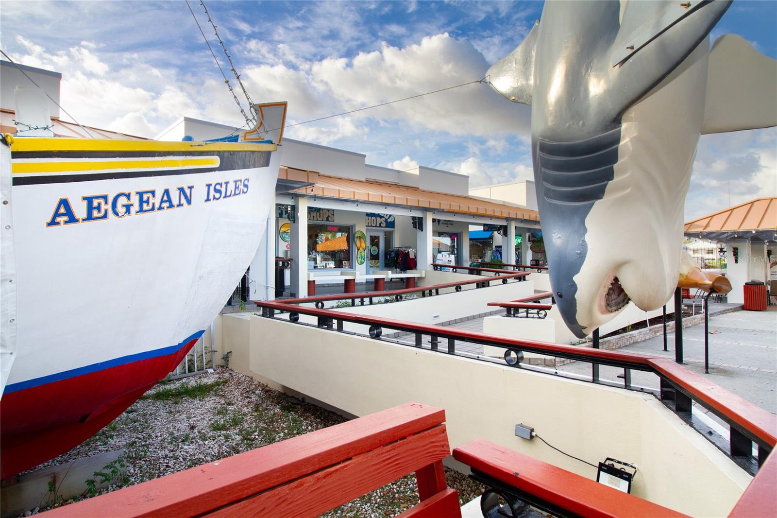 HOLIDAY LAKES WEST - Residential