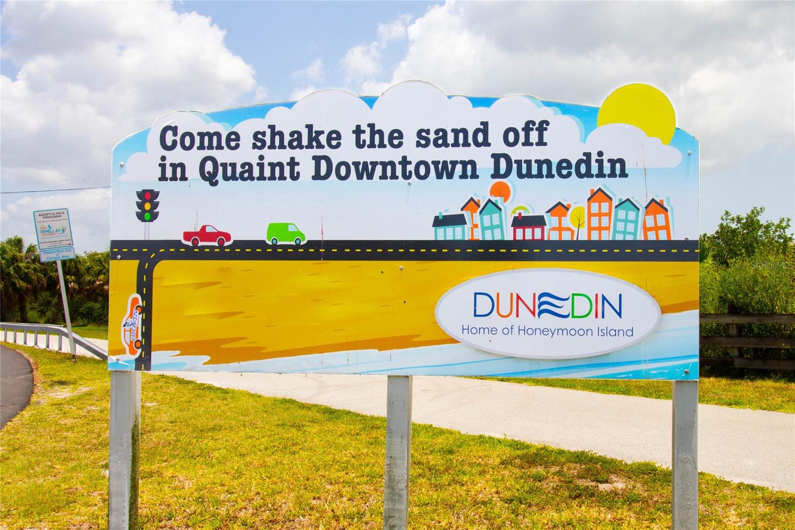 HOLIDAY LAKES WEST - Residential