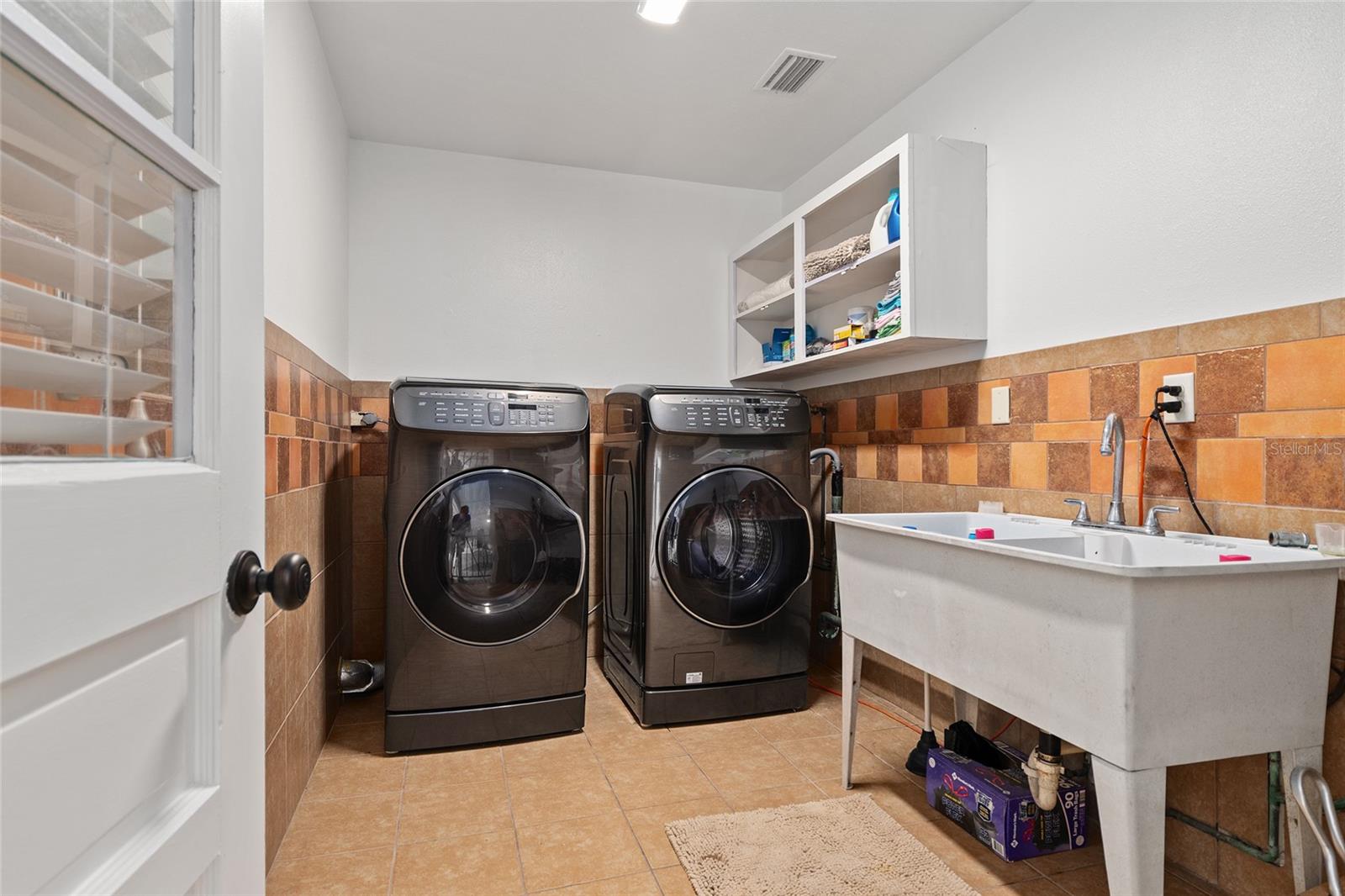 WOODFIELDS 07 - Residential