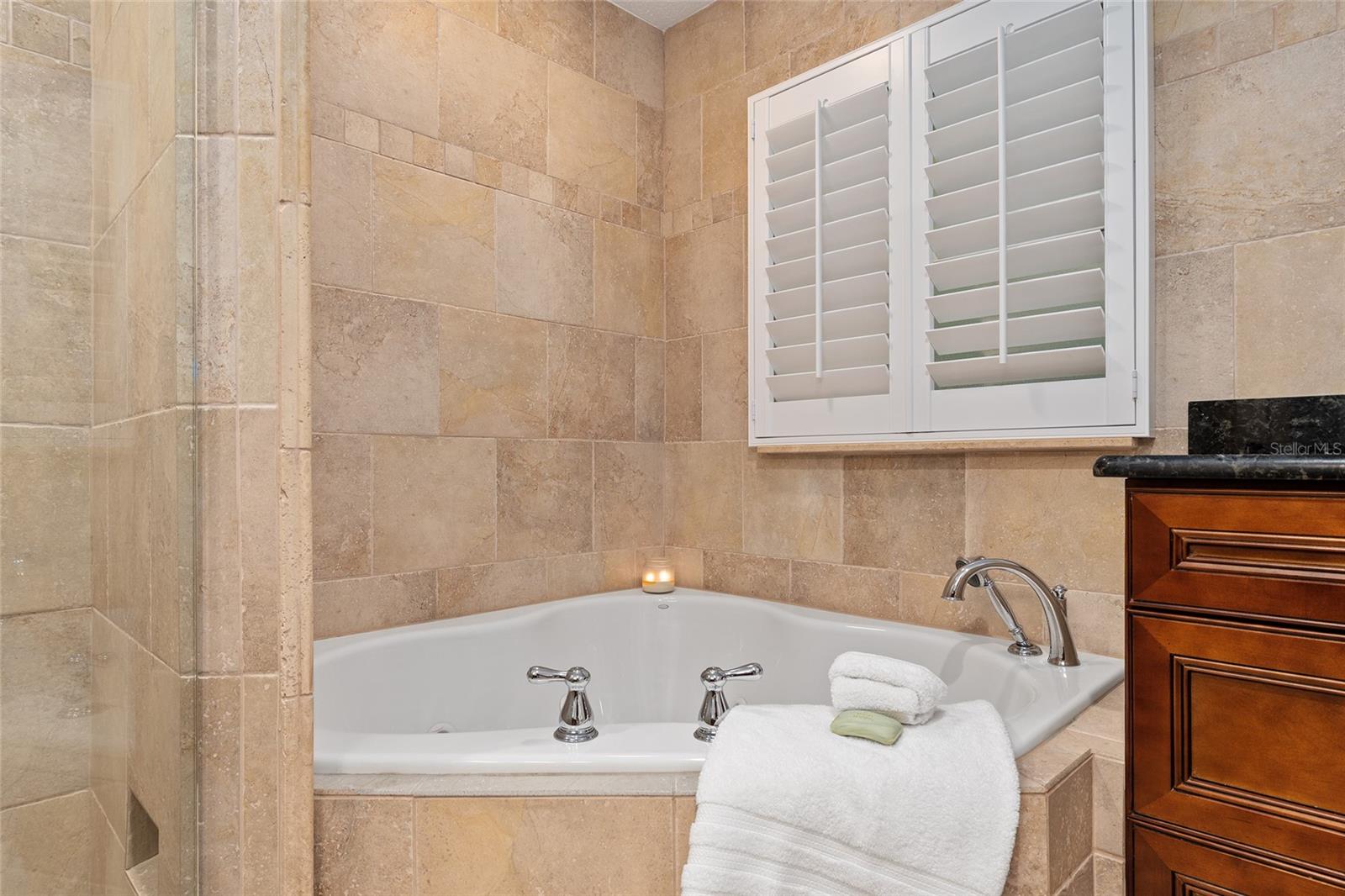 WOODFIELDS 07 - Residential