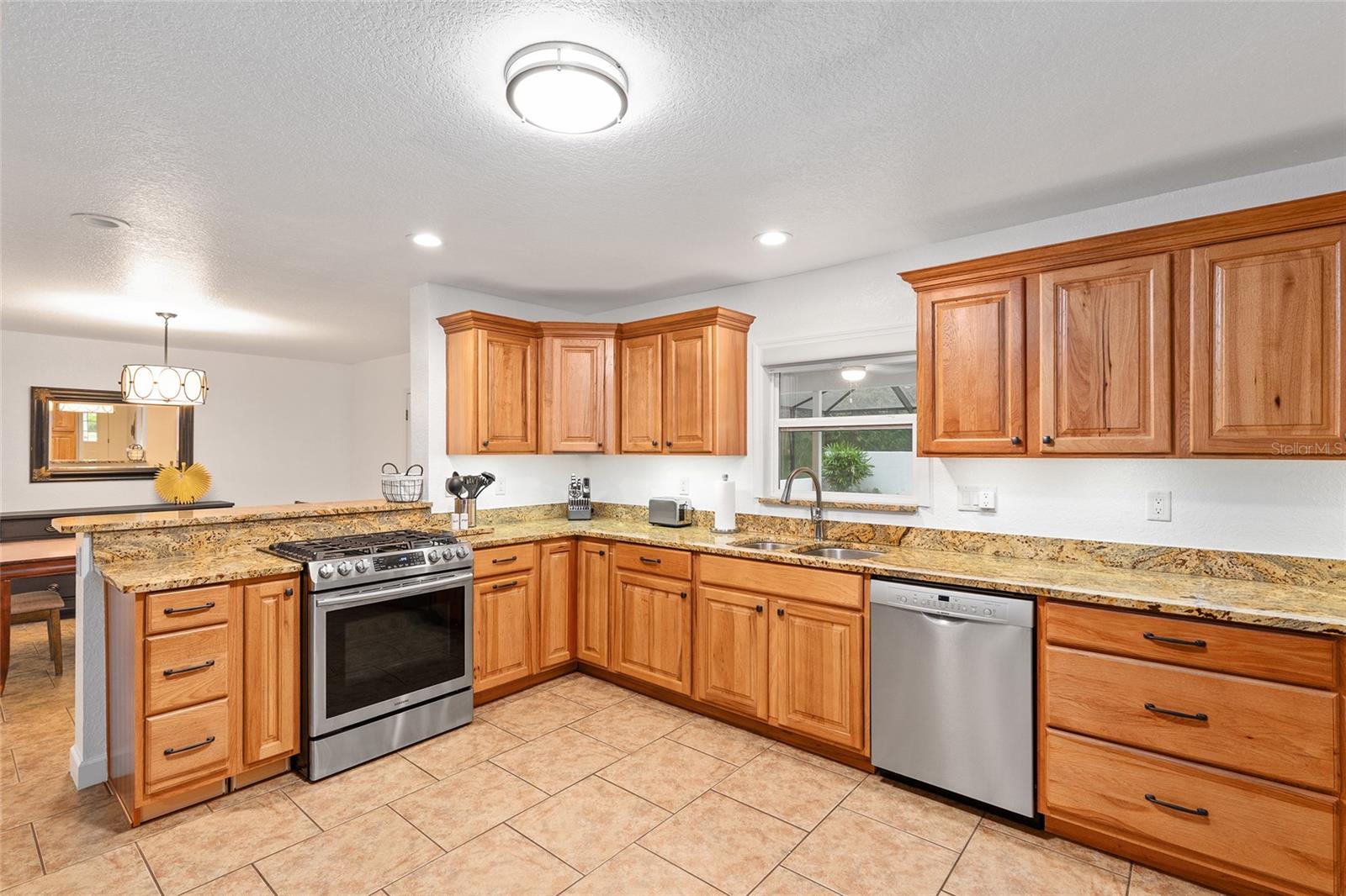 WOODFIELDS 07 - Residential