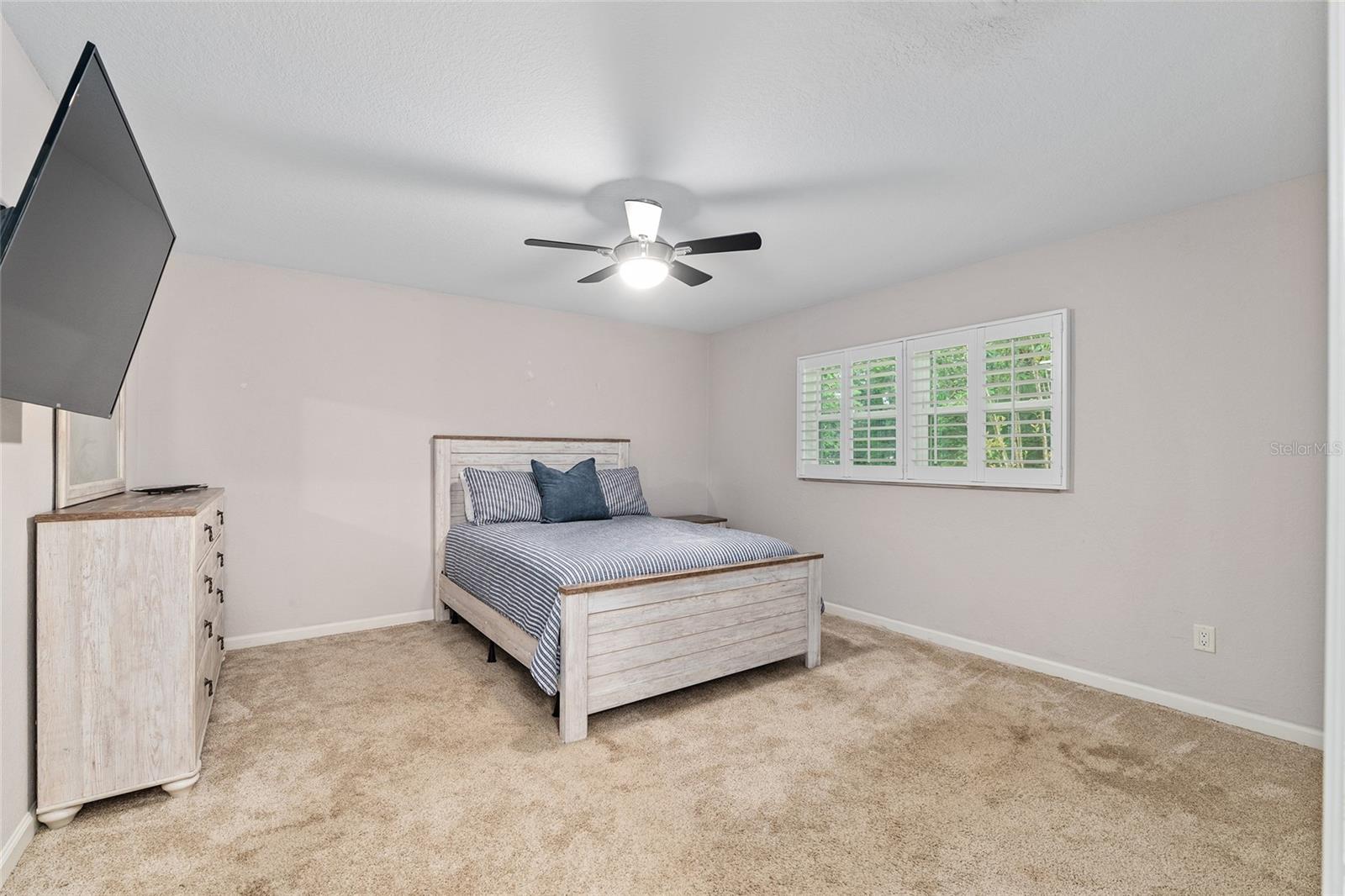 WOODFIELDS 07 - Residential