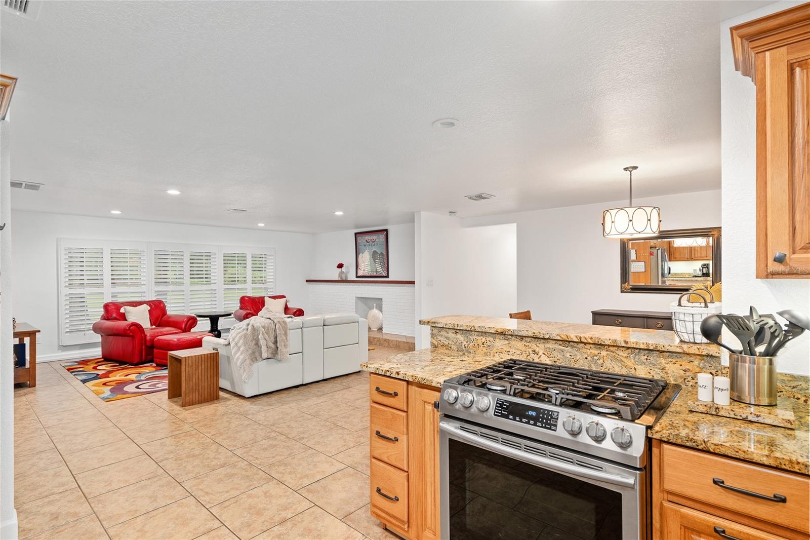 WOODFIELDS 07 - Residential