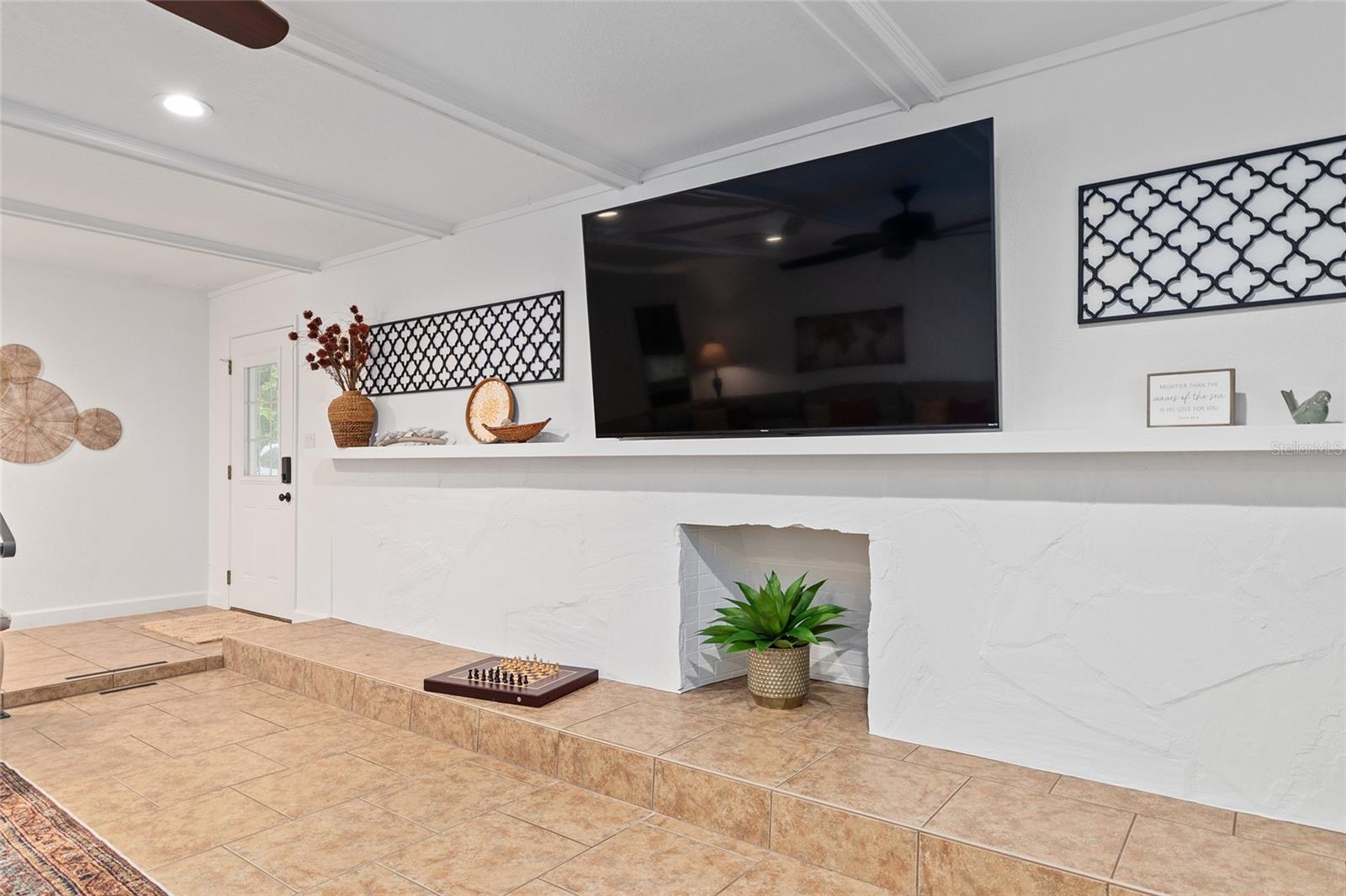 WOODFIELDS 07 - Residential