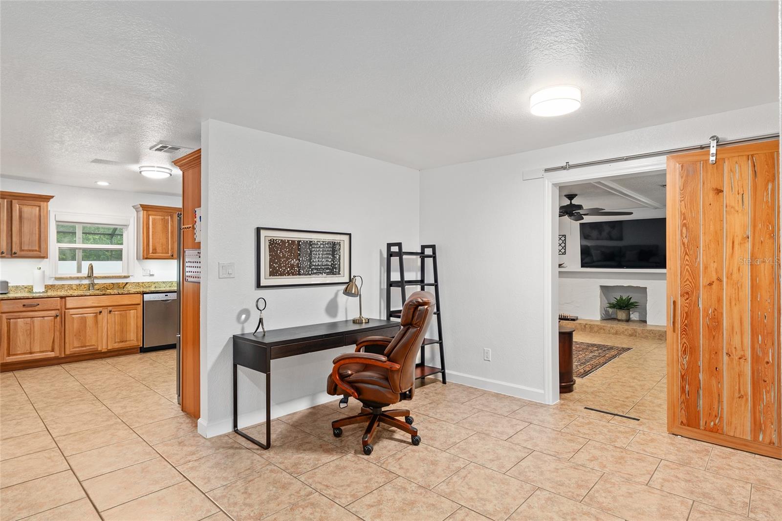 WOODFIELDS 07 - Residential