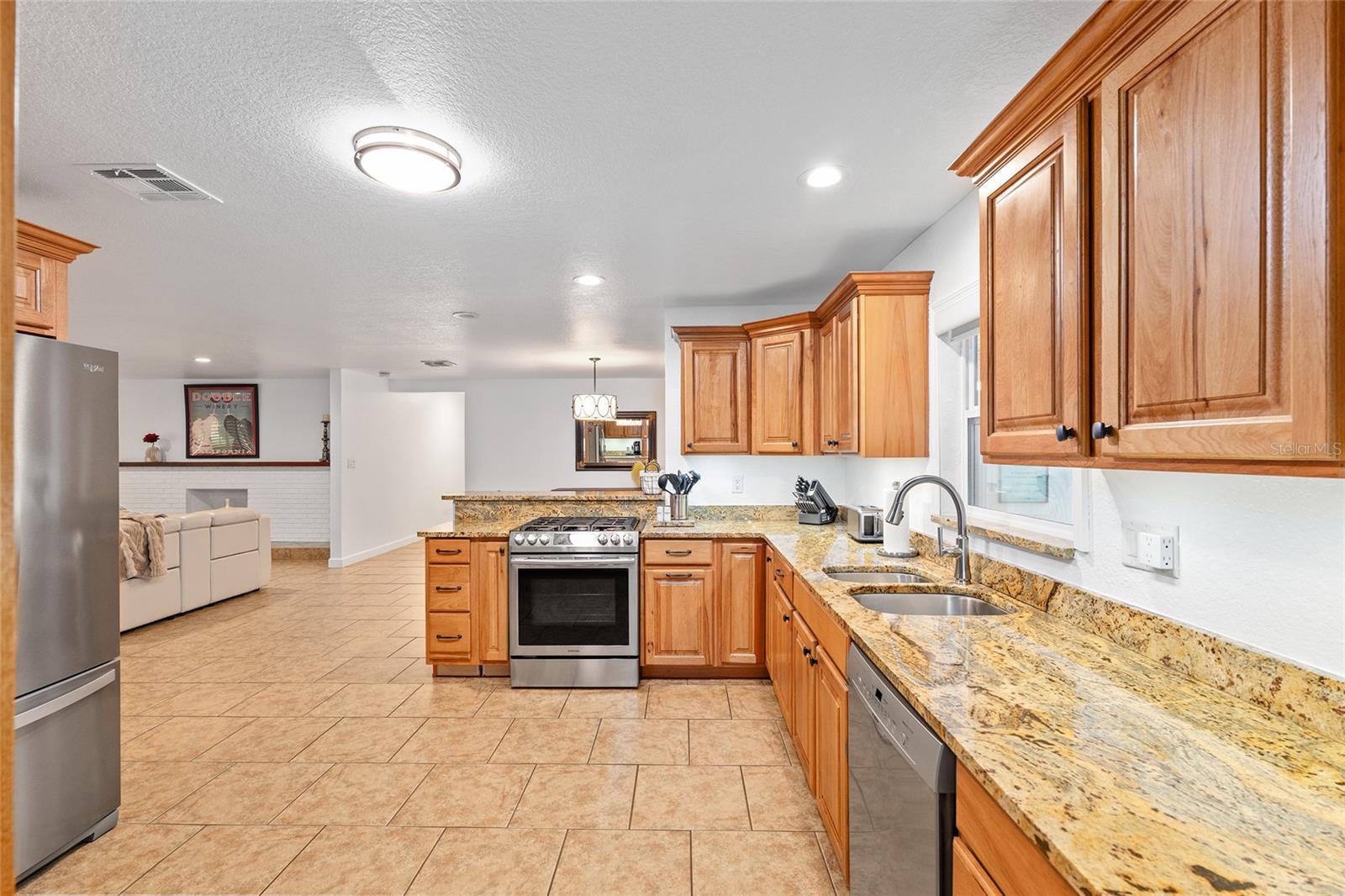 WOODFIELDS 07 - Residential