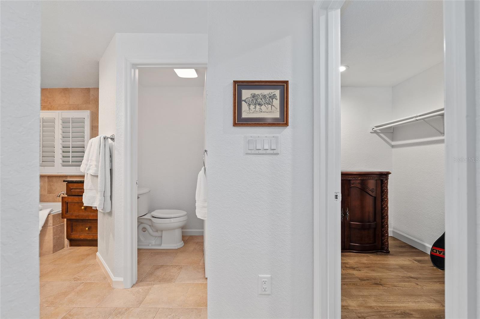 WOODFIELDS 07 - Residential