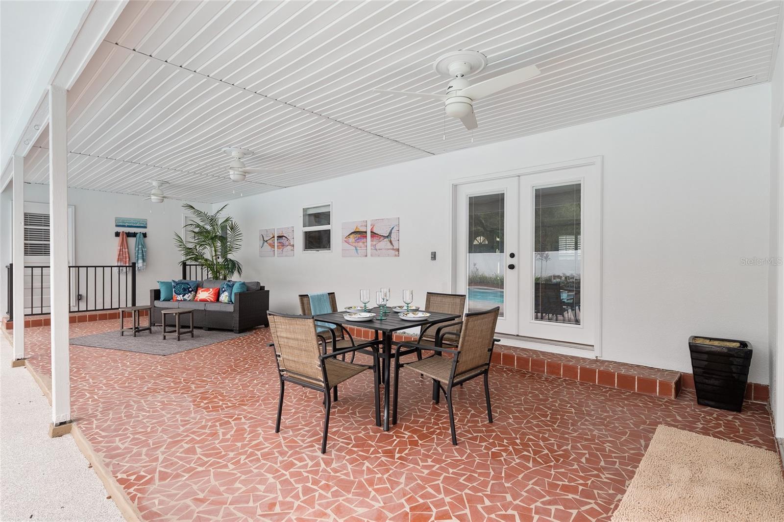 WOODFIELDS 07 - Residential