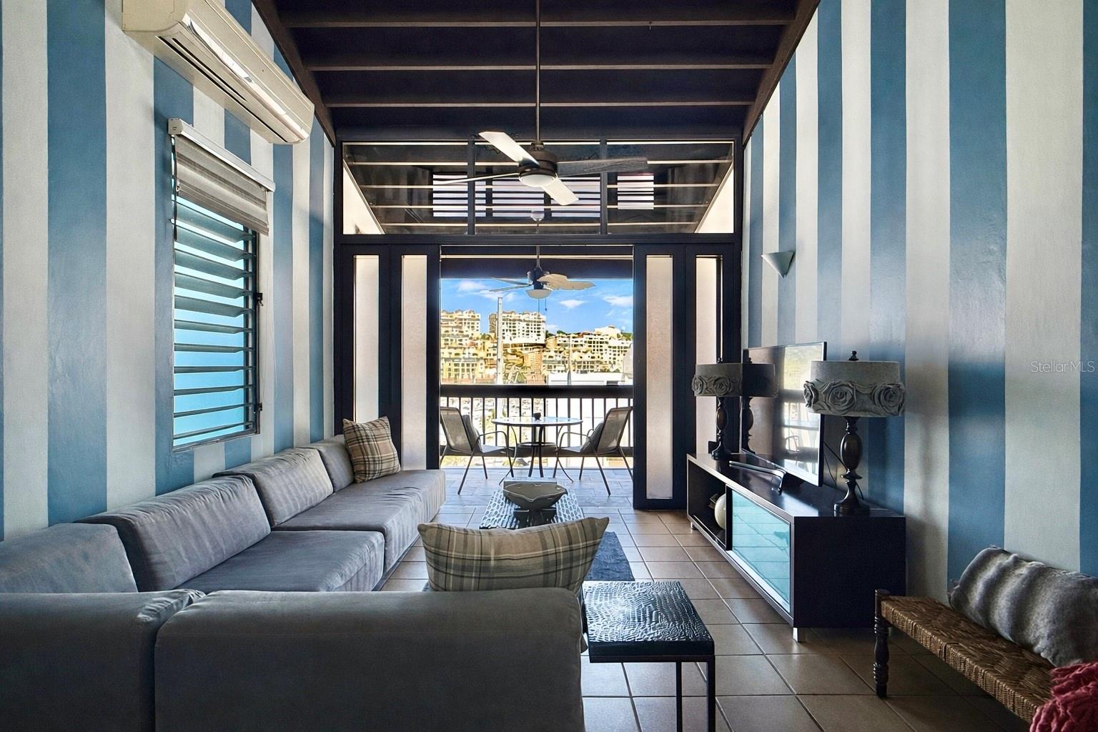 COND. VILLA MARINA - Residential