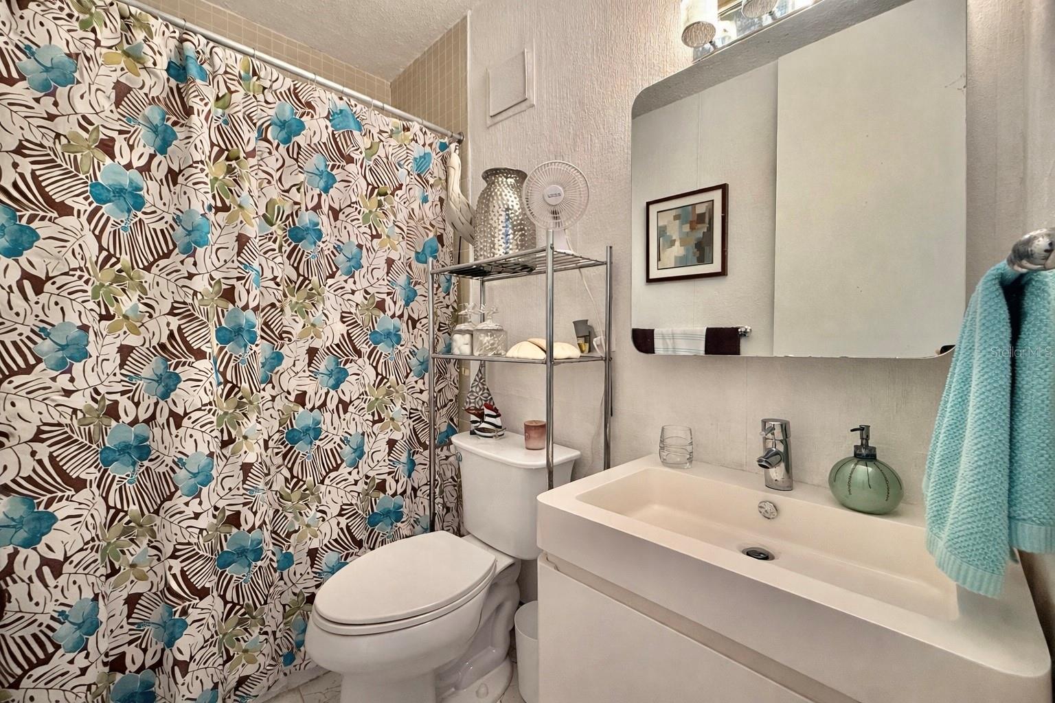 COND. VILLA MARINA - Residential