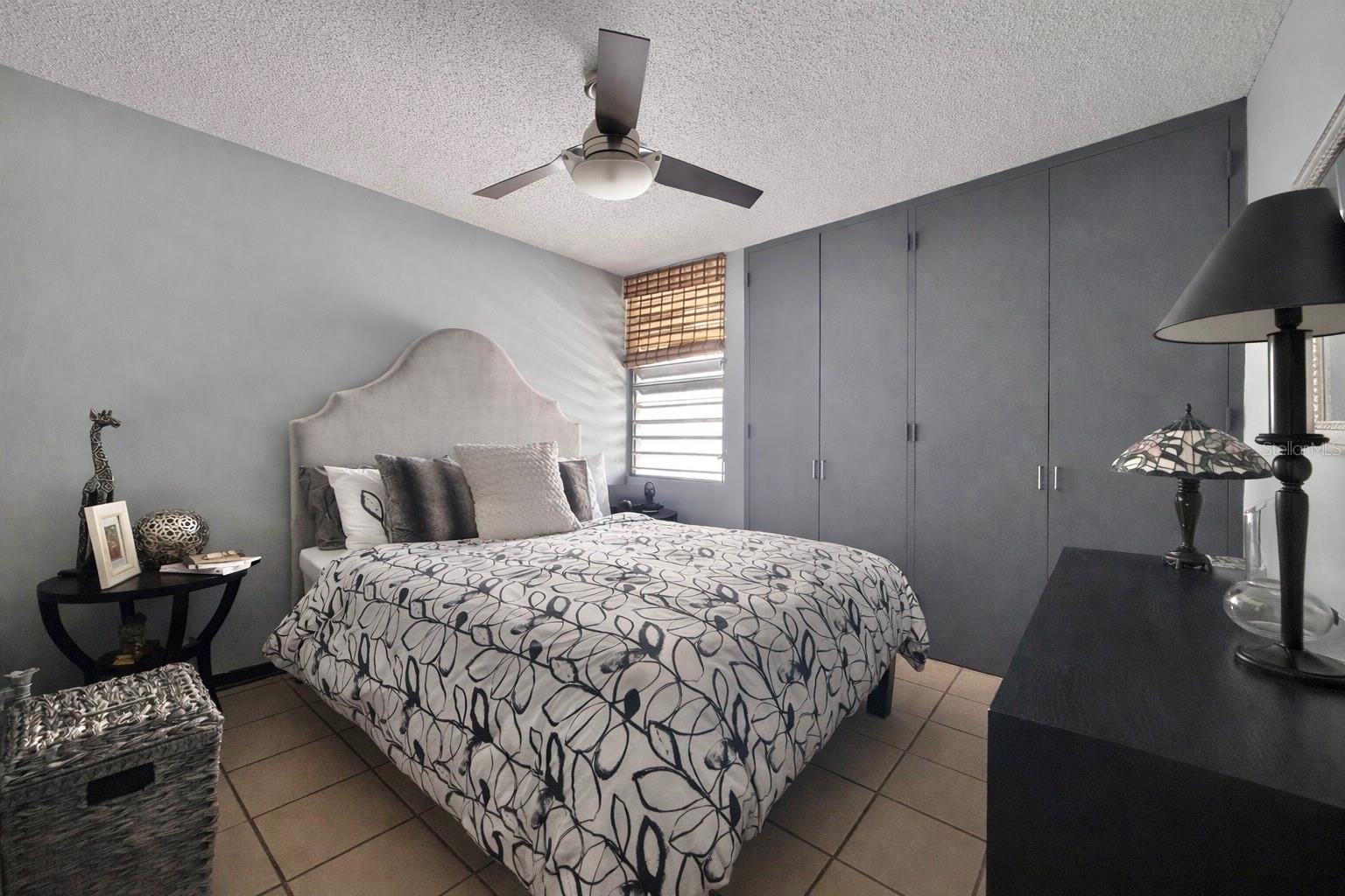 COND. VILLA MARINA - Residential