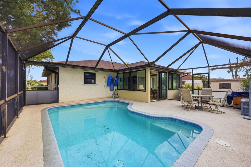 Photo of 1400 Piedmont Road, Venice, FL 34293 (MLS # N6143466)