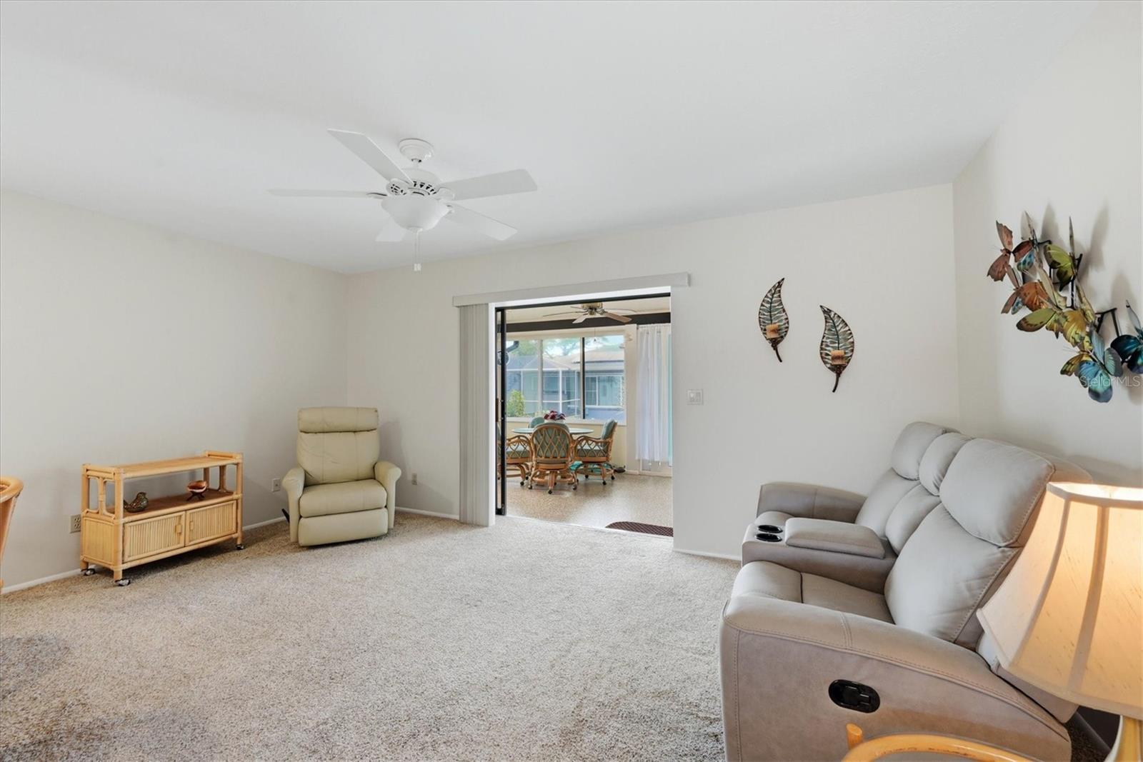 SOUTH VENICE - Residential