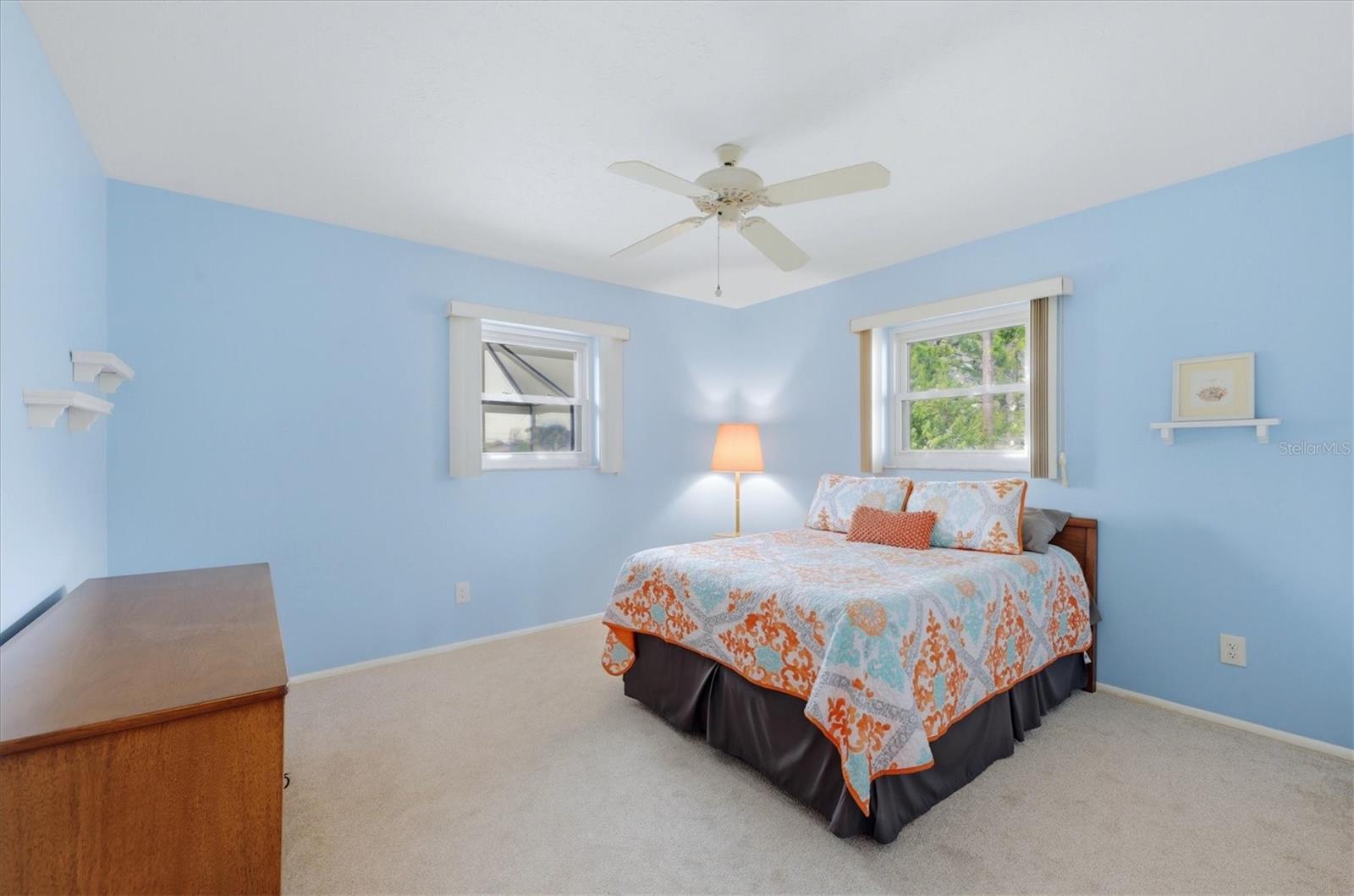 SOUTH VENICE - Residential