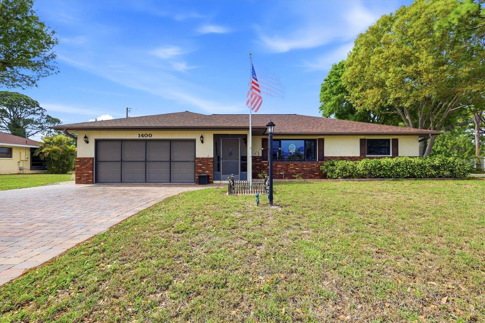 SOUTH VENICE - Residential