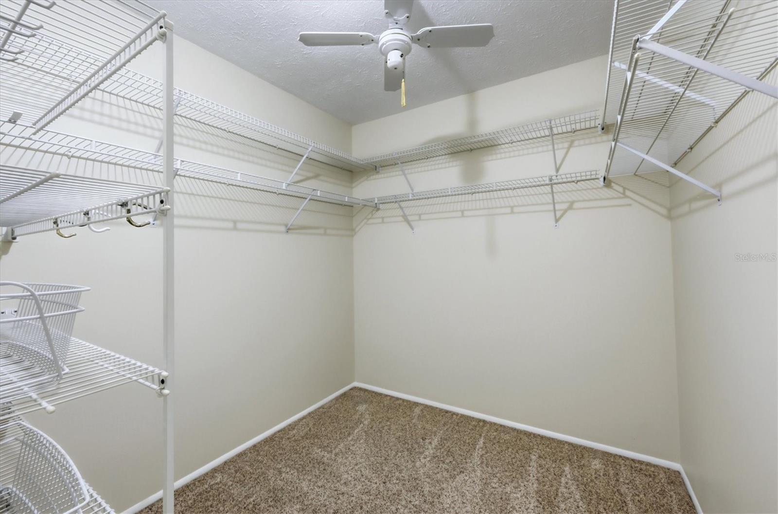 SOUTH VENICE - Residential