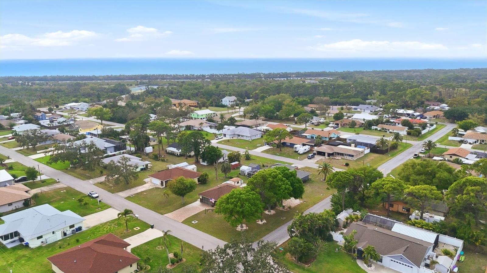 SOUTH VENICE - Residential