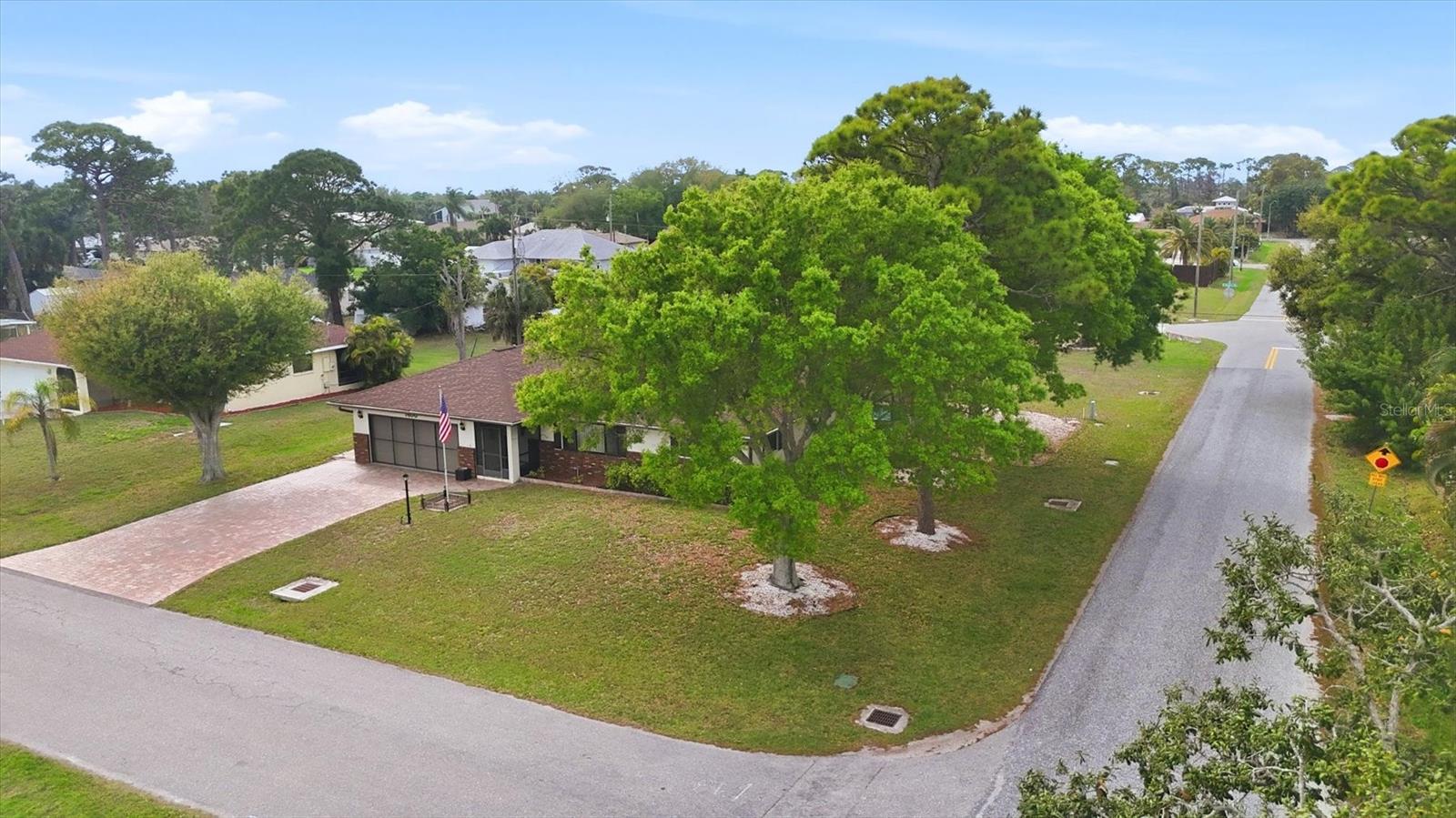 SOUTH VENICE - Residential