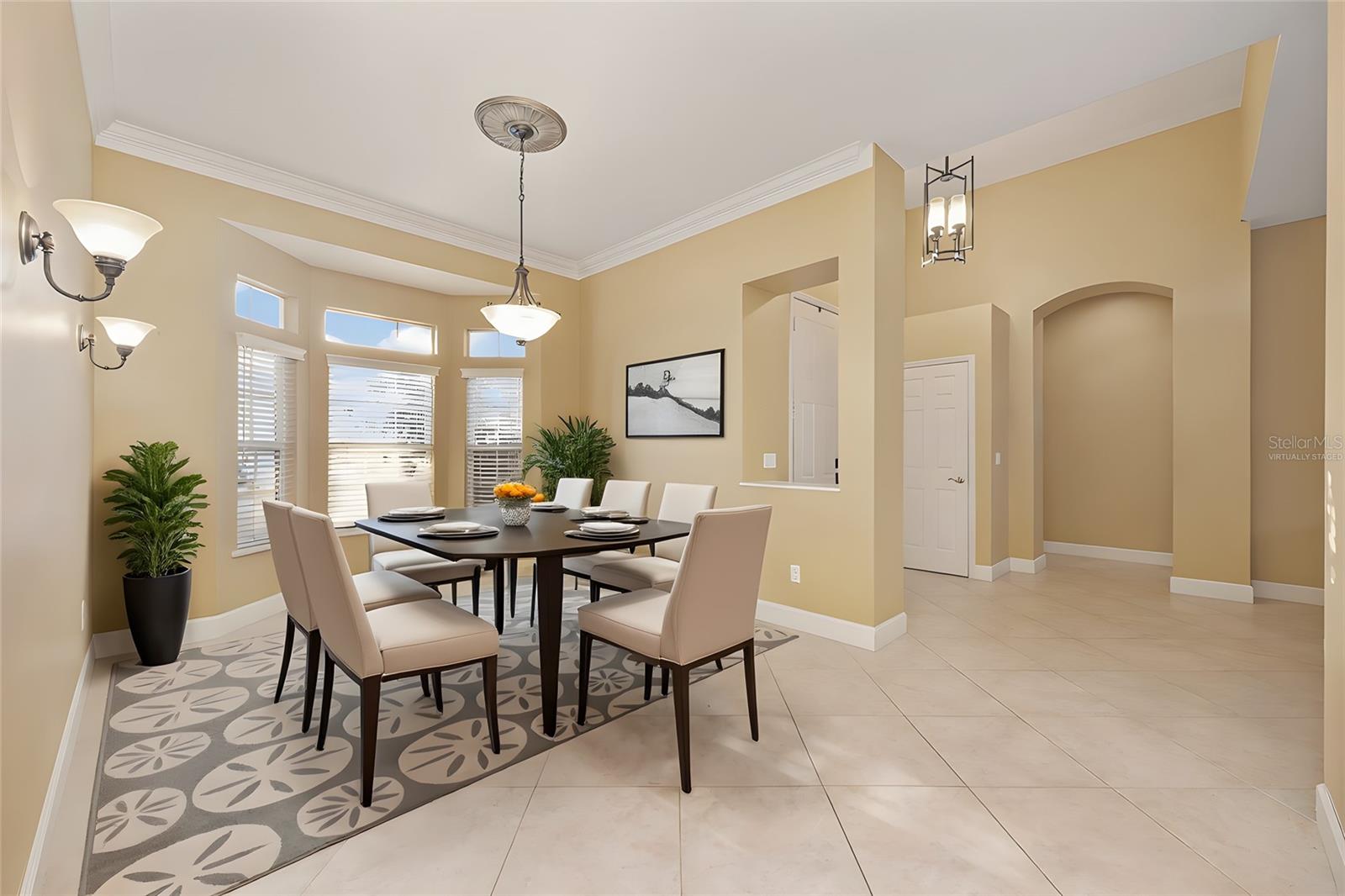 1633 CARILLON PARK DRIVE