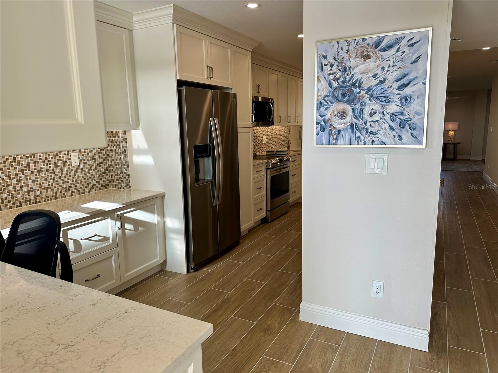 5760 MIDNIGHT PASS ROAD 307D
