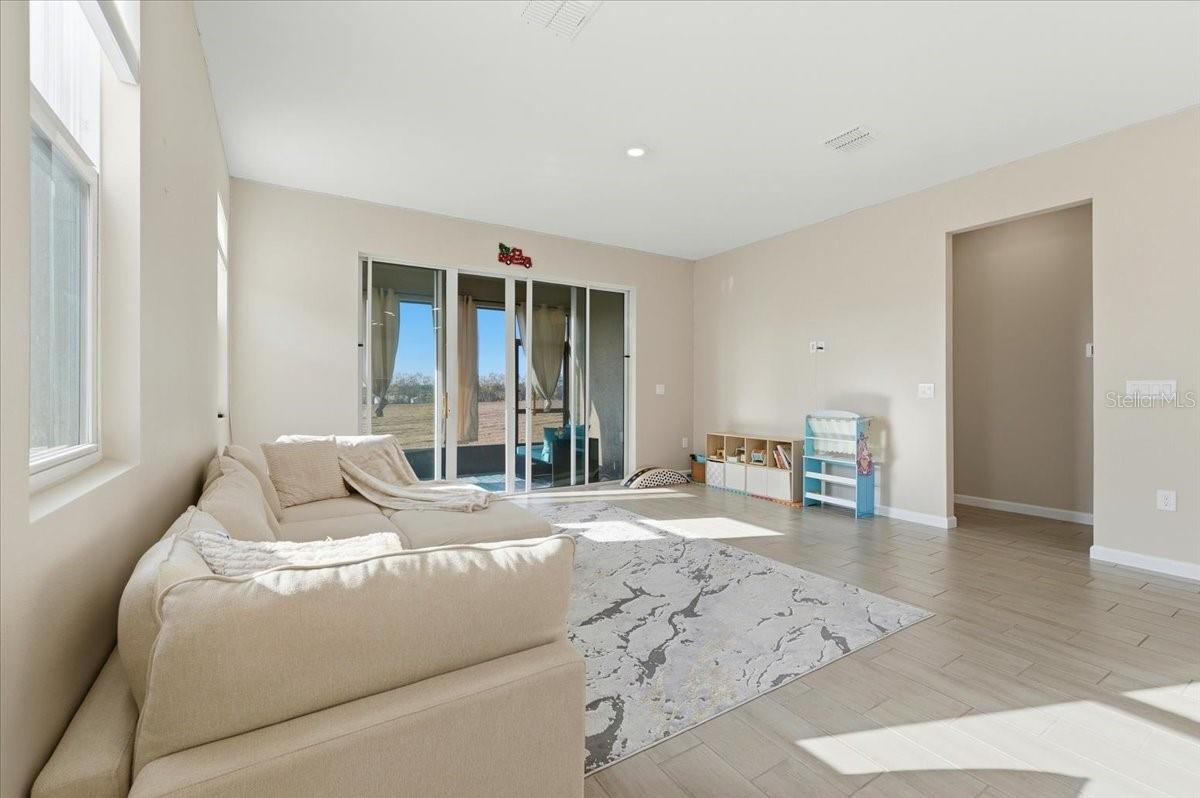 MABEL PLACE - Residential