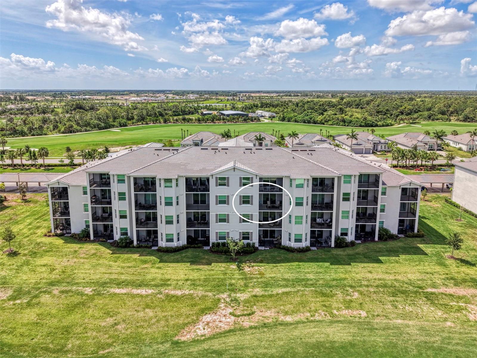 WELLEN PARK GOLF & COUNTRY CLUB - Residential