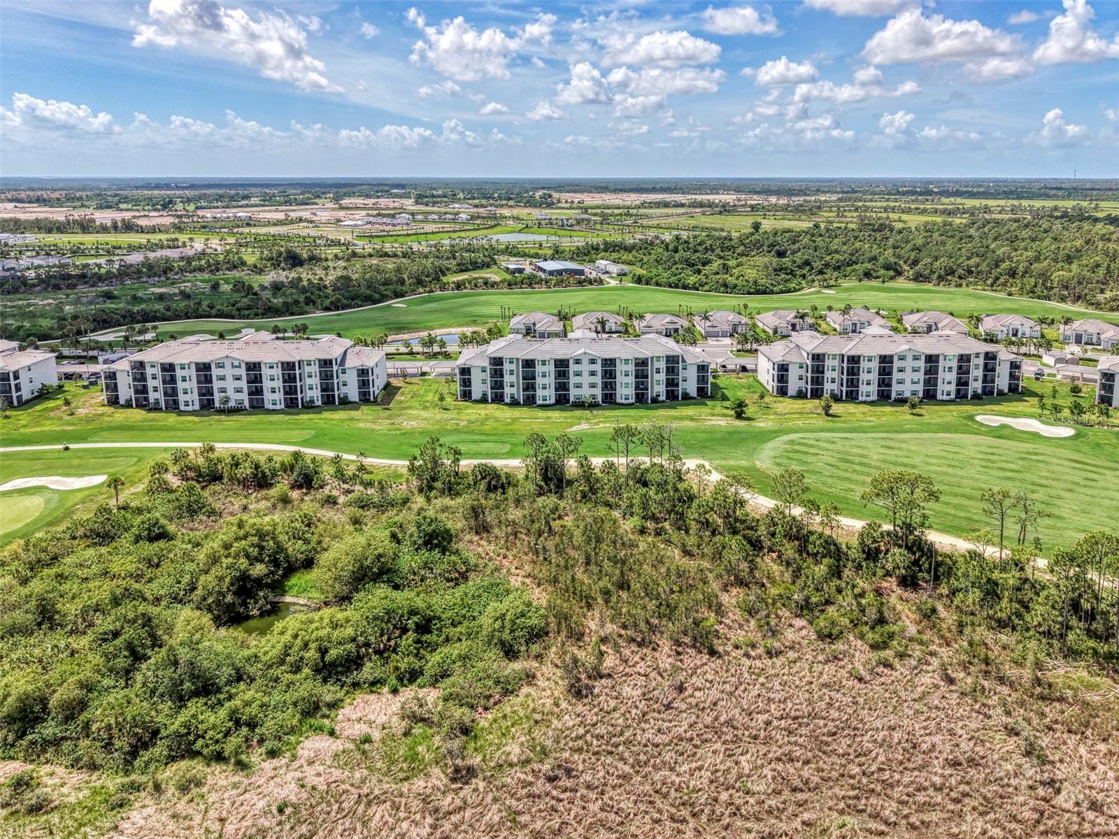 WELLEN PARK GOLF & COUNTRY CLUB - Residential
