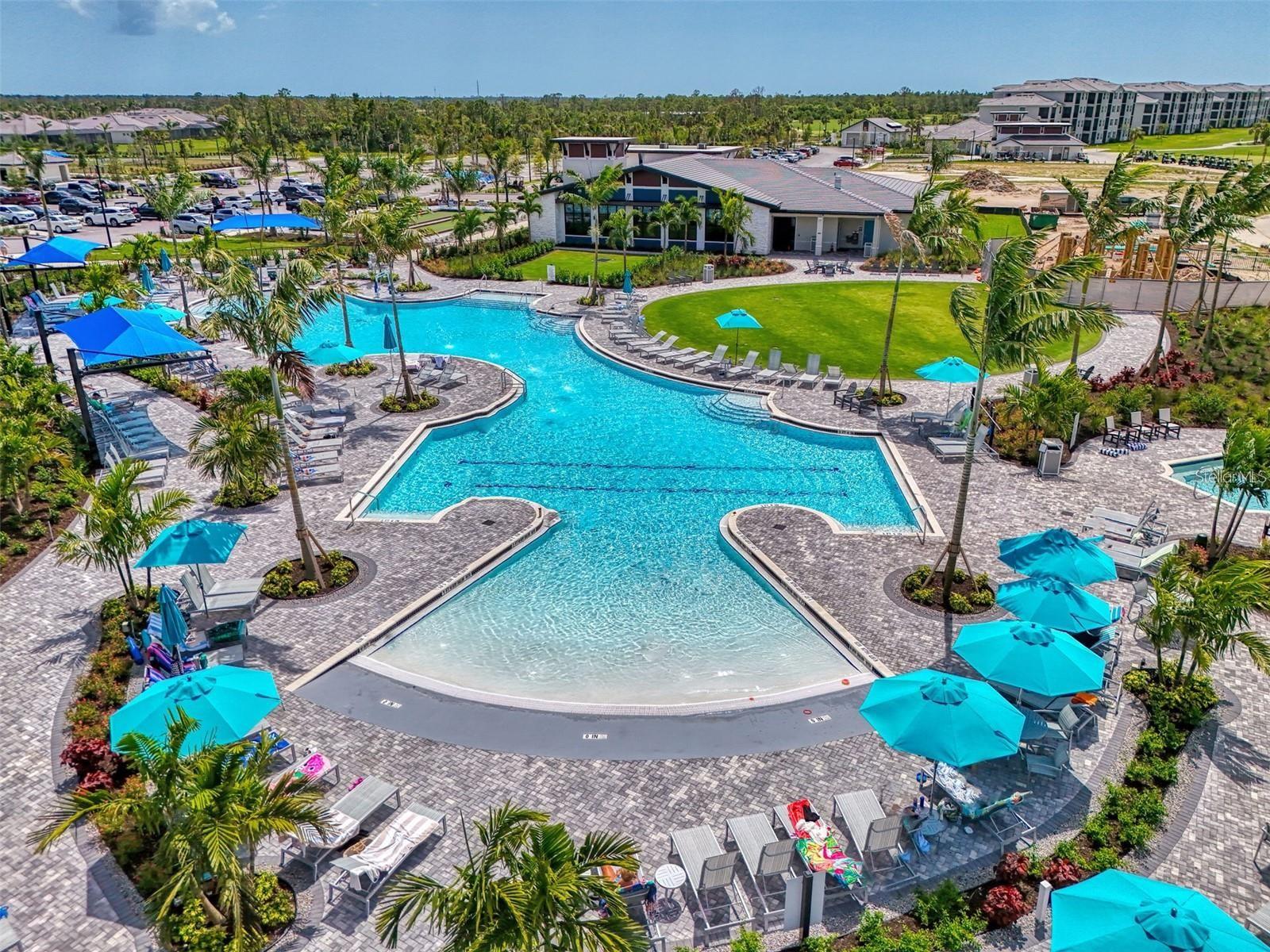 WELLEN PARK GOLF & COUNTRY CLUB - Residential